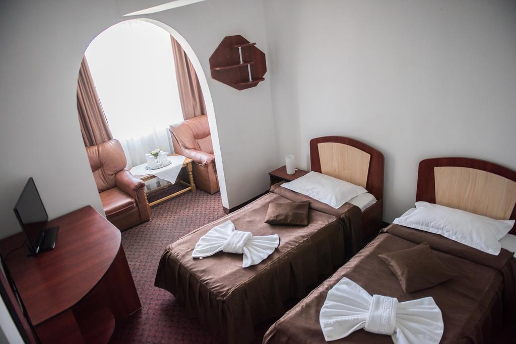 Hotel Dynes Eforie Nord Eksteriør bilde