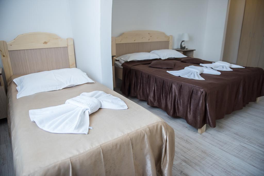 Hotel Dynes Eforie Nord Eksteriør bilde